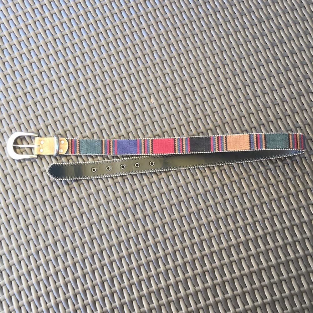 Multicolor belt